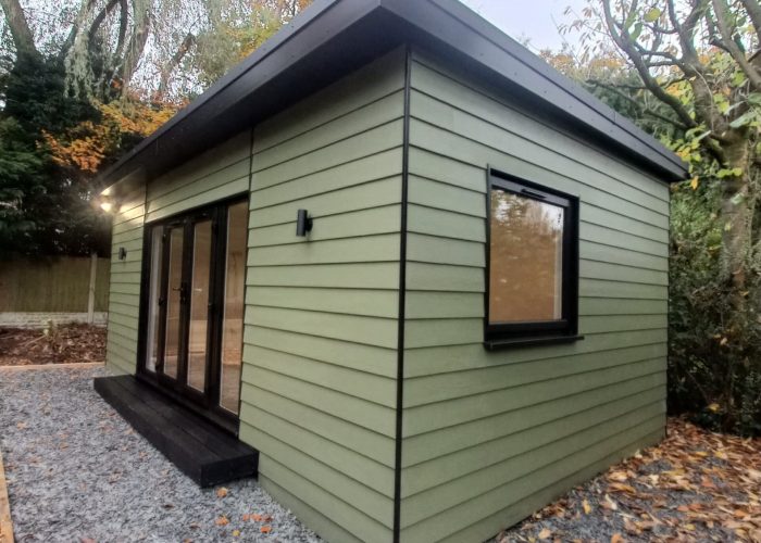 Four-Oaks-Monmouth-Drive-Sutton-Coldfield-Garden-Office-Family-Room-003