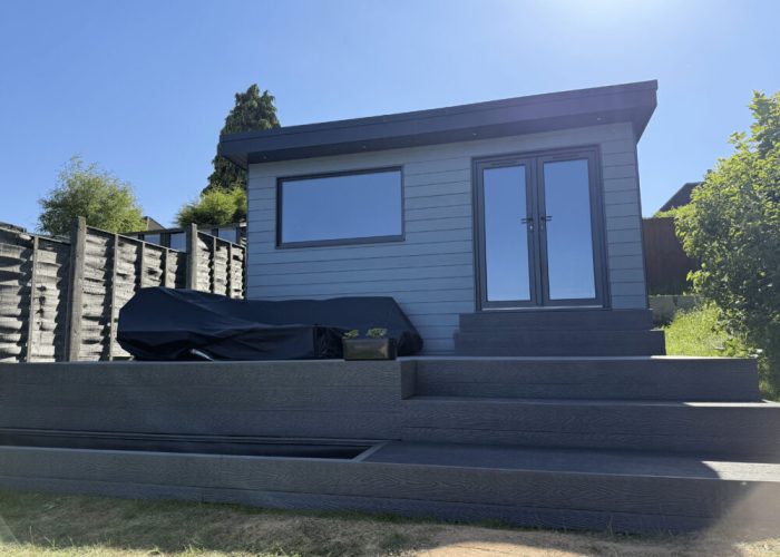 Four-Oaks-Sutton-Coldfield-Office-Family-Garden-Room (1)